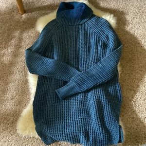 Women’s waffle knit turtle neck